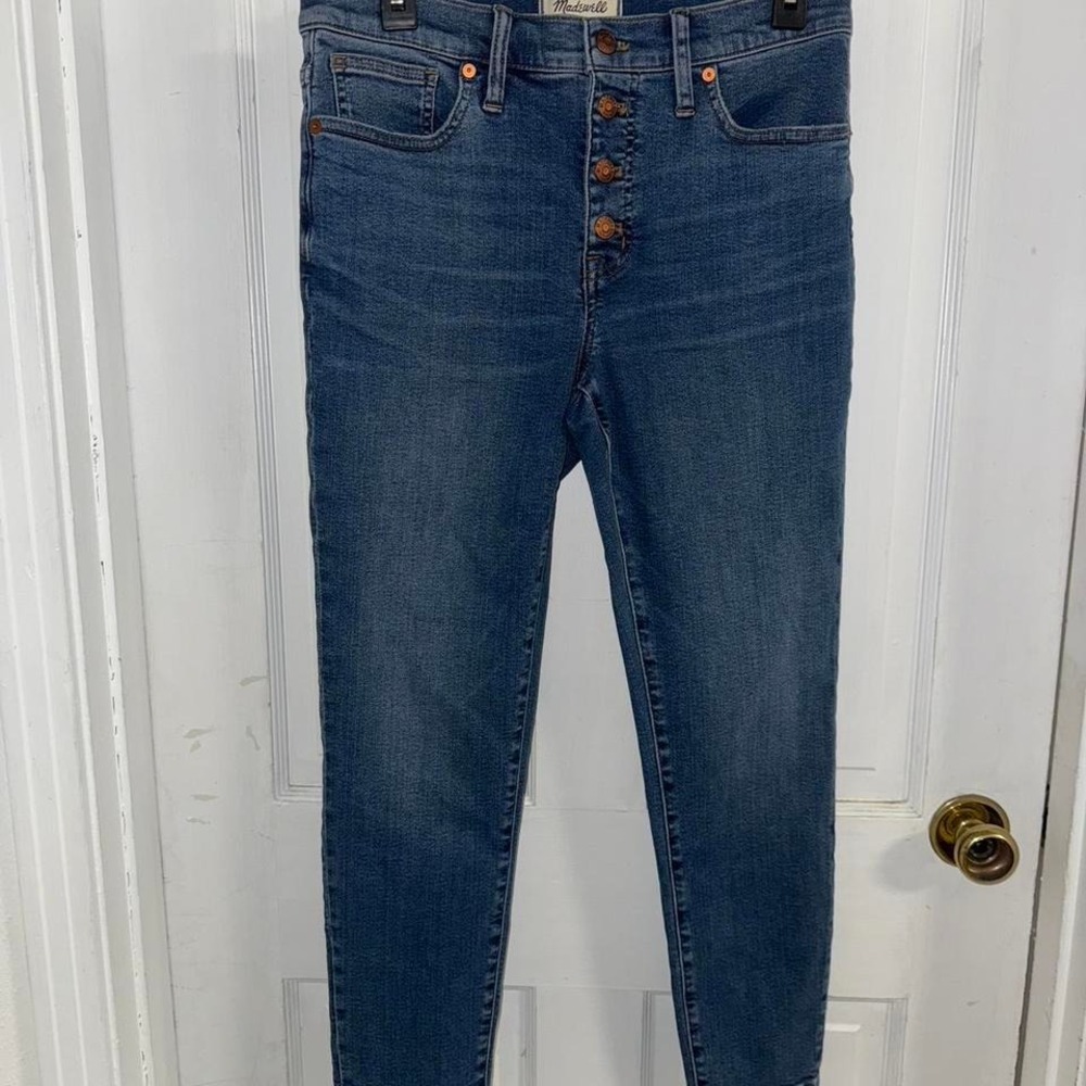 Women's Madewell Jeans, 9" mid-rise skinny crop, size 29. Worn twice, inseam 25